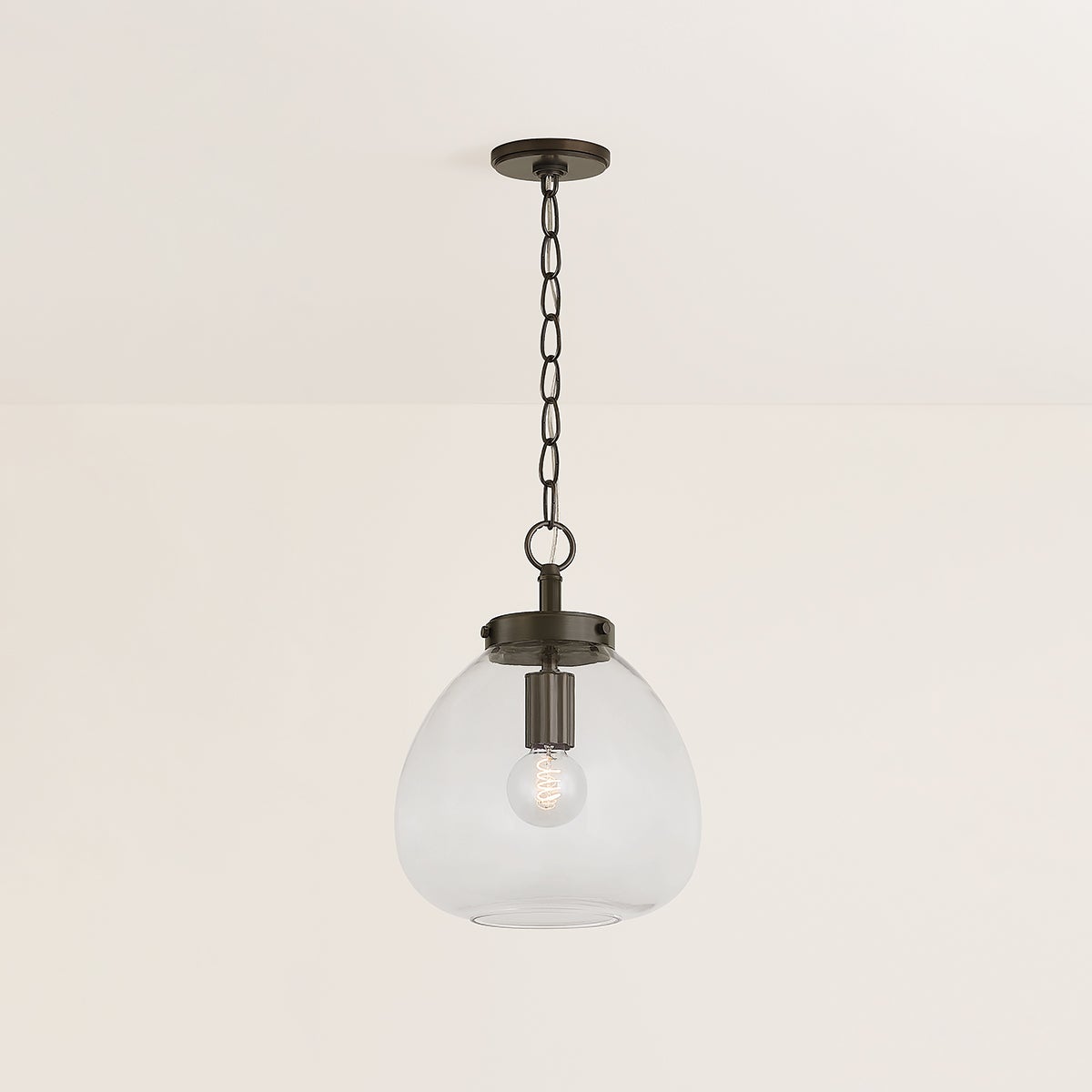 Della Pendant