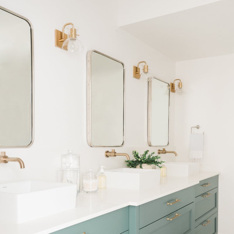 Riley Bath And Vanity