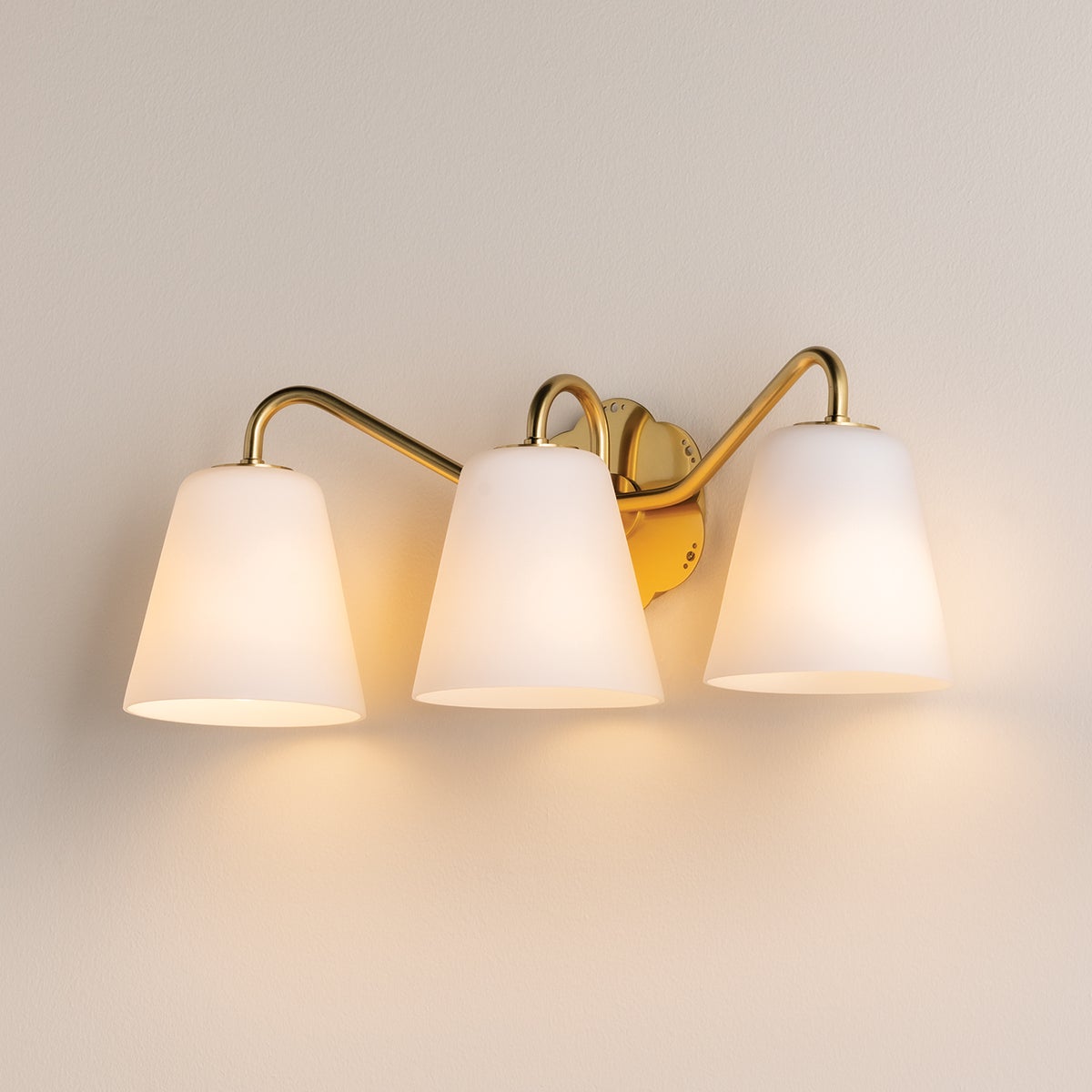 Leonella Bath And Vanity