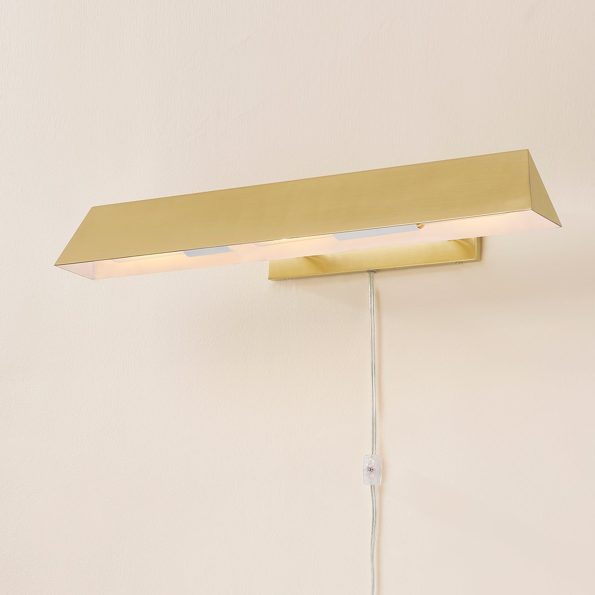 Priscilla Picture Light