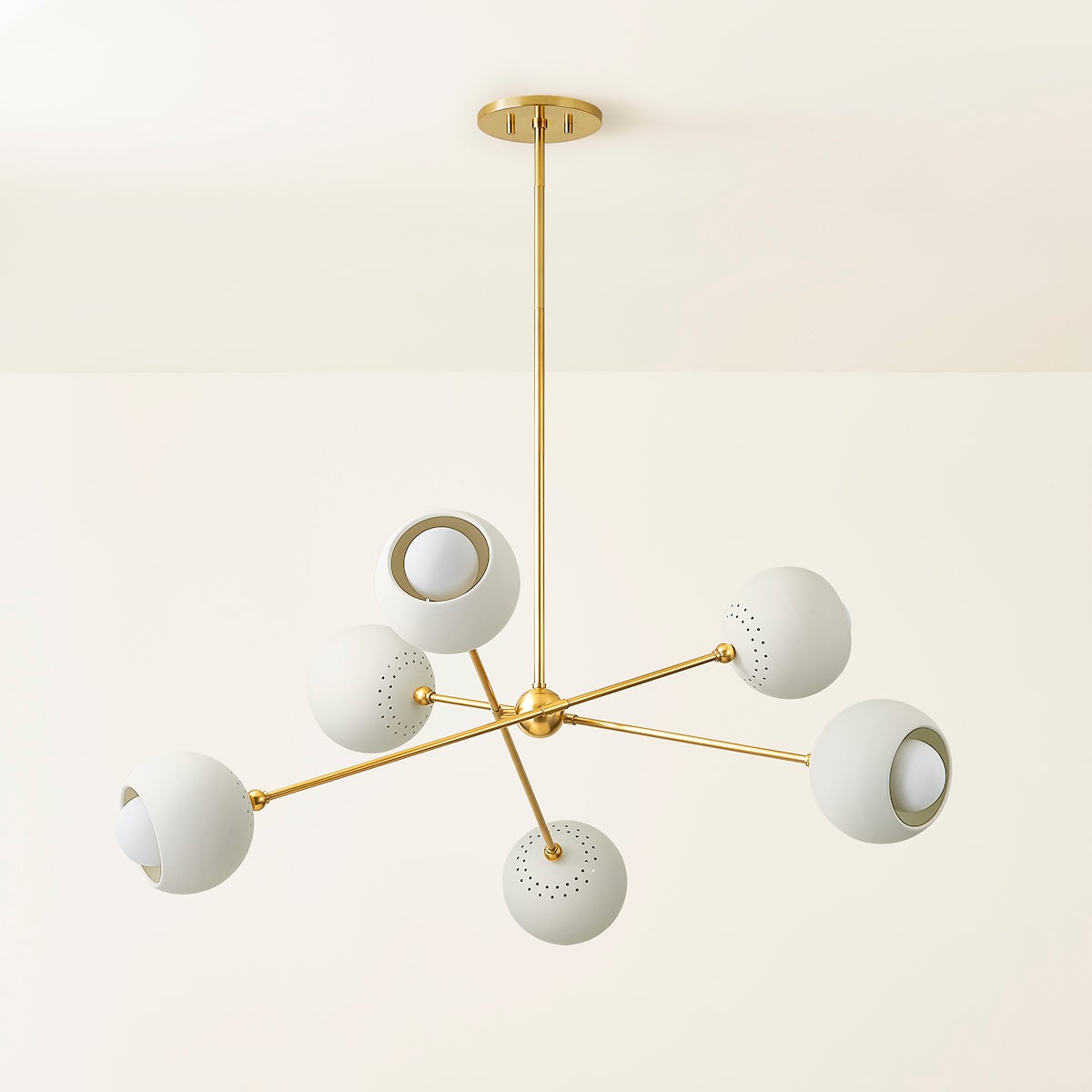Saylor Chandelier