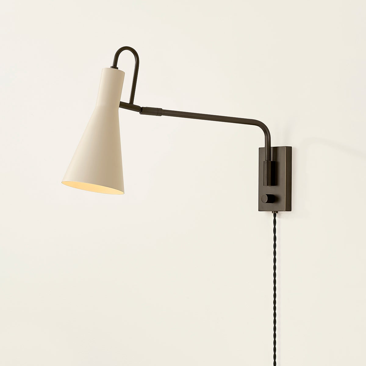 Mitzi Yvette Wall Sconce - Thumbnail 3