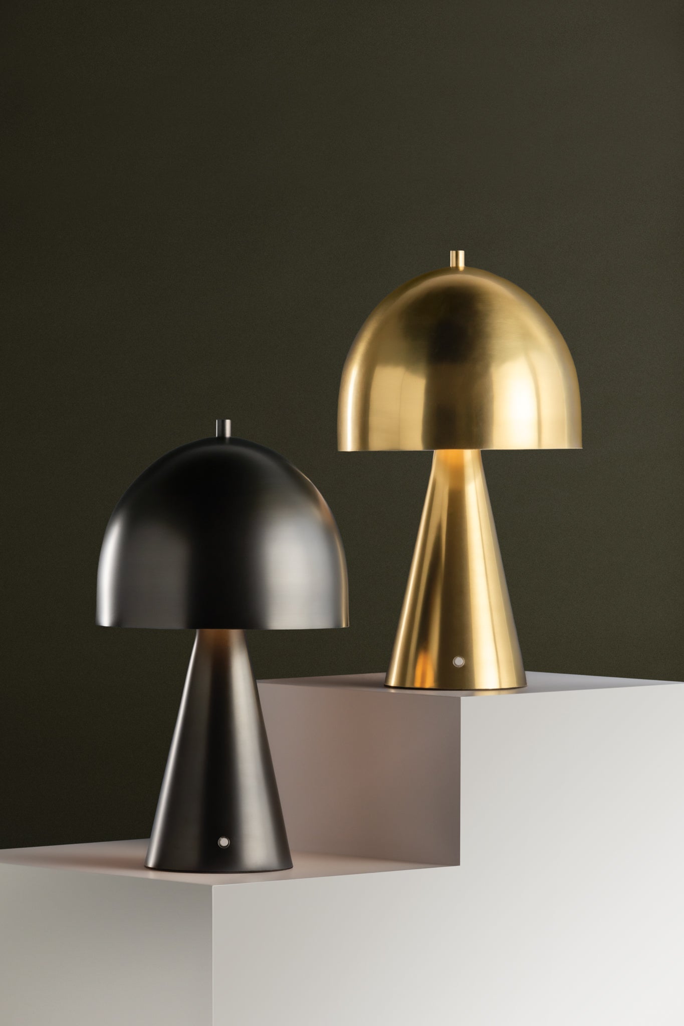 HOPKINTON Rechargeable Table Lamp
