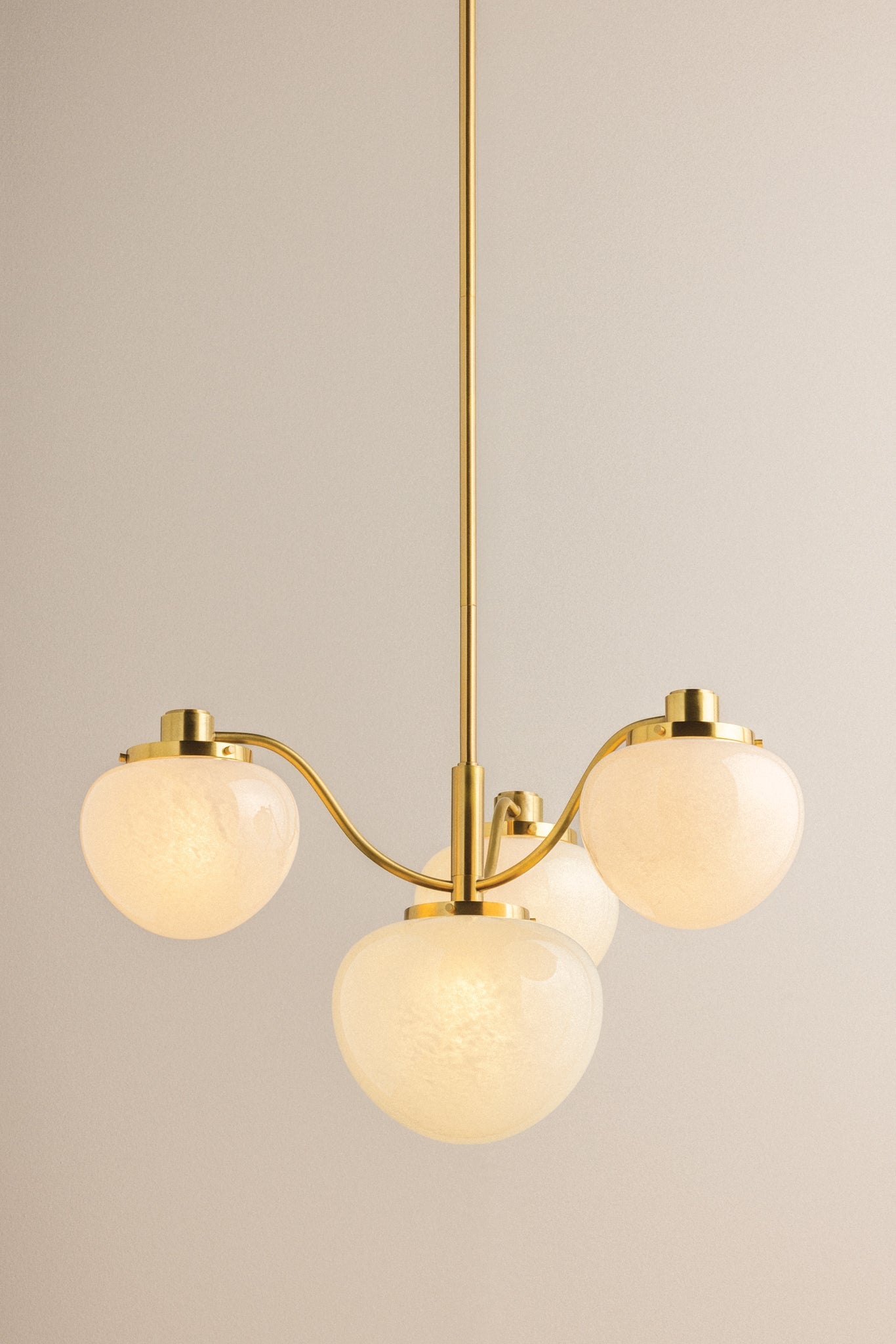 その他 For Kristen Kristen Kristen 4 Chandelier | AGED BRASS