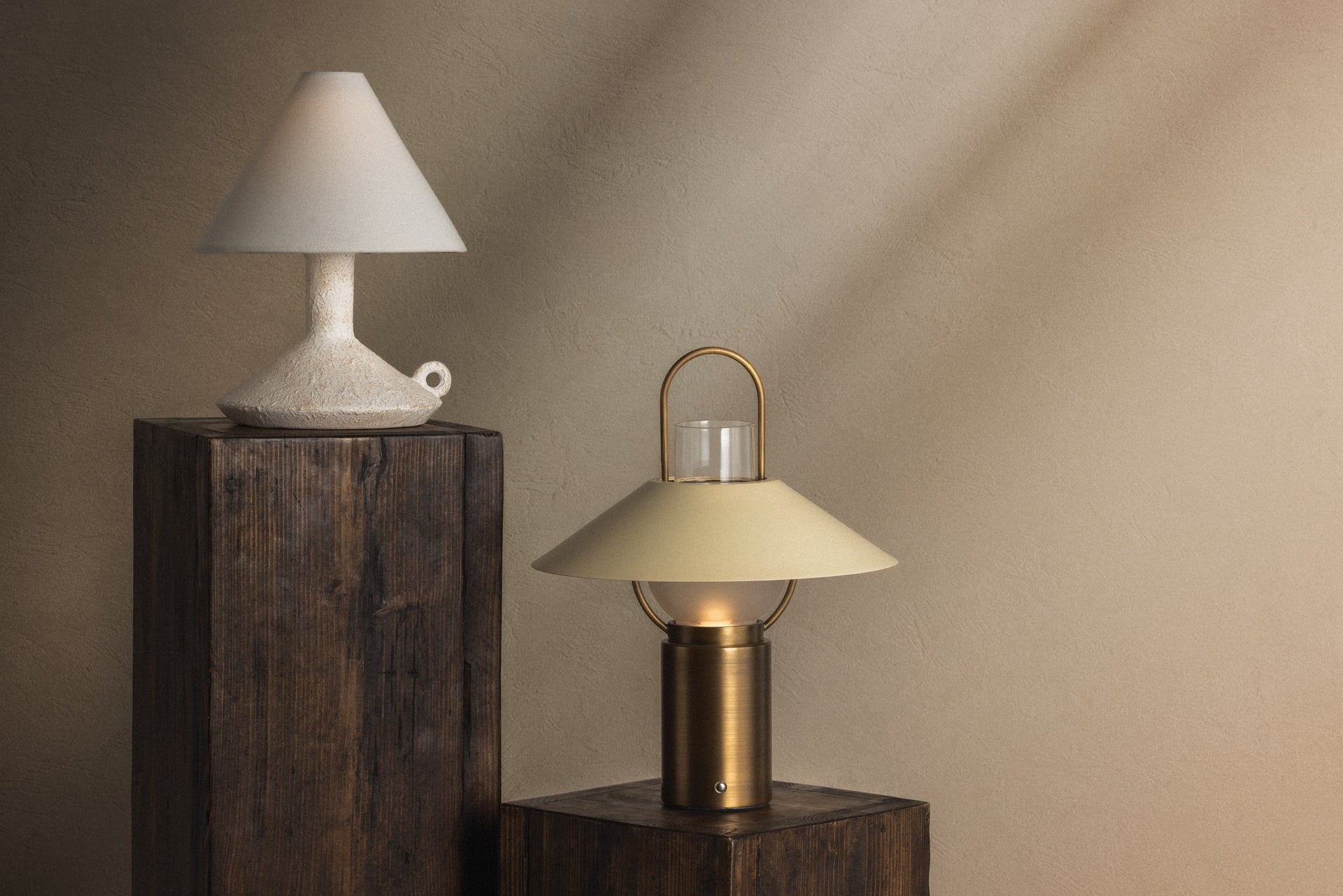 Passage Rechargeable Table Lamp
