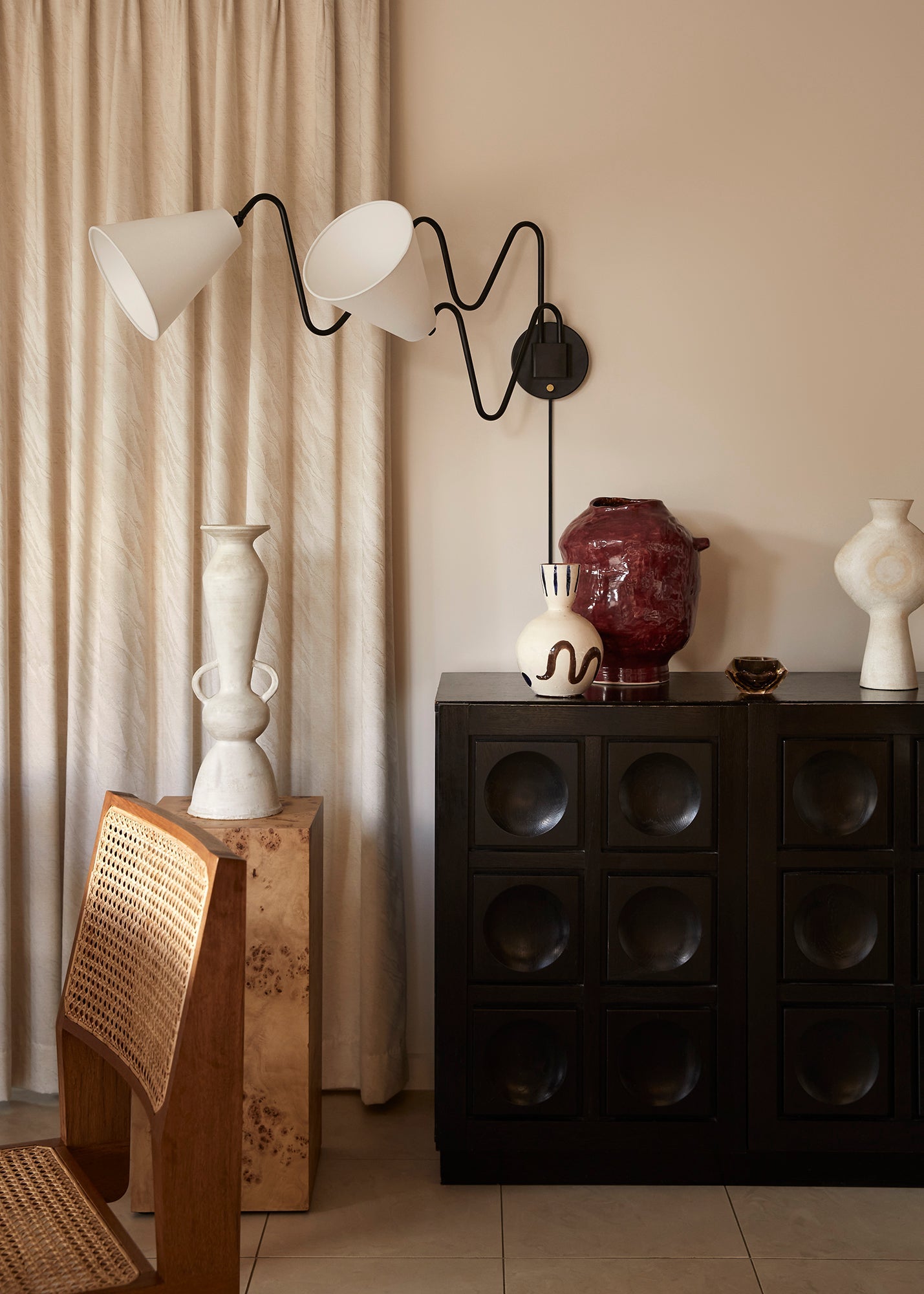 Onda 2 Plug-in Sconce | SOFT BLACK